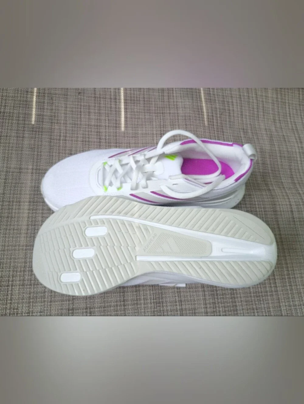 Adidas White Athletic Sneakers with Pink Accents - Women's Running Shoes